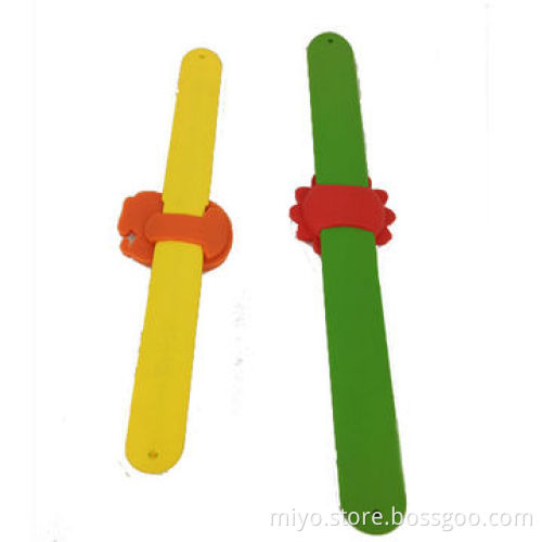 Kids' Flower-shaped Silicone Slap Watch, Light Weight, Convenient to Carry